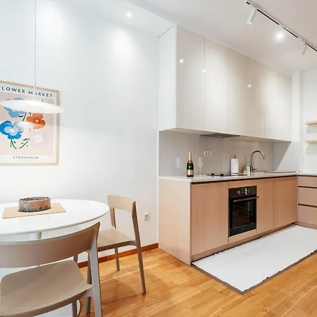 Apartament 11 By In Budva